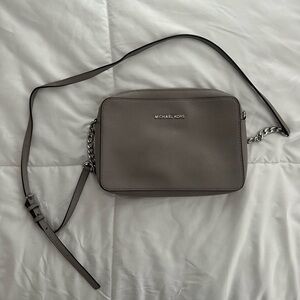 Jet Set Large Saffiano Leather Crossbody Bag